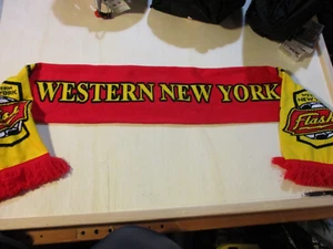 WESTERN NEW YORK FLASH (ROCHESTER NY) WOMEN SOCCER FOOTBALL TEAM SCARF WAMBACH - Picture 1 of 6