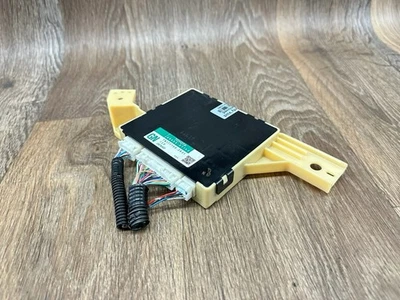 Модуль контроля температуры усилителя кондиционера Toyota Avalon 2010-2012 годов выпуска 88650-07160 от оригинального производителя - Изображение 1 из 4