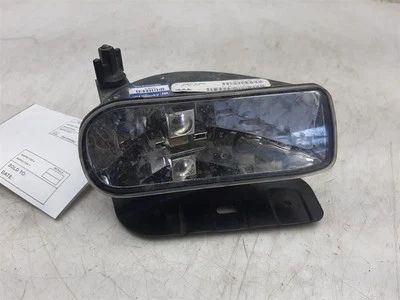 Luz de estacionamiento/esquina del conductor montada para parachoques antiniebla para 02-06 ESCALADE 15252038 Foto 1 de 4