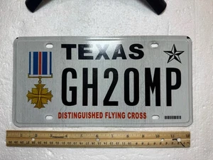Expired Texas License Plate- Distinguished Flying Cross - Expired - Picture 1 of 12