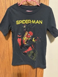 Kids Spider-Man  Graphic T-Shirt Black Size 6 - Picture 1 of 2