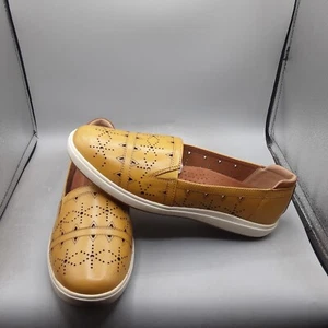 Cobb Hill Bailee Slip-on Women's 8.5W Yellow Leather Flat Loafers - Picture 1 of 13