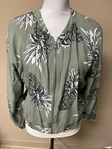 Preowned BB Dakota green pineapple Cropped bomber jacket, size L Juniors - Picture 1 of 8