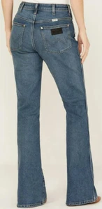 NWT Wrangler Women's Westward 626 High Rise Boot Stretch Jeans 112343471 - Picture 1 of 4