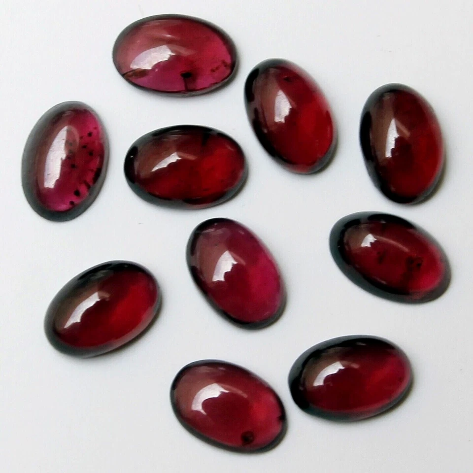 Großhandel Menge Von 6x4mm Oval Cabochonschliff Natürlich Granat Lose Kalibriert - Bild 1 von 4