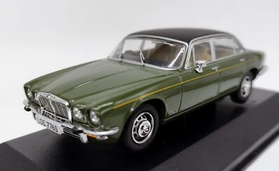 Corgi Vanguards Jaguar XJ12 Series 2 LWB Juniper Green VA13902 - Image 1 of 2