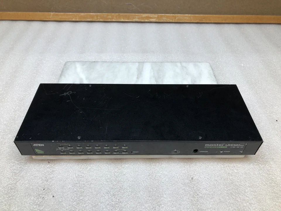 ATEN Master Viewmax CS1316 PS/2-USB KVM 16 Port Switch RESET / TESTED - Image 1 of 4