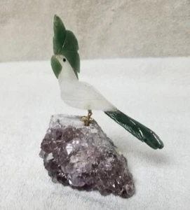 Rose Quartz Crystal Cockatoo Figurine on Amethyst Cluster Base, Hand Carved. - Picture 1 of 5