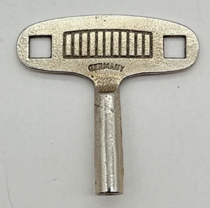 Llave original para relojes de aniversario, tamaño #4 - Imagen 1 de 3