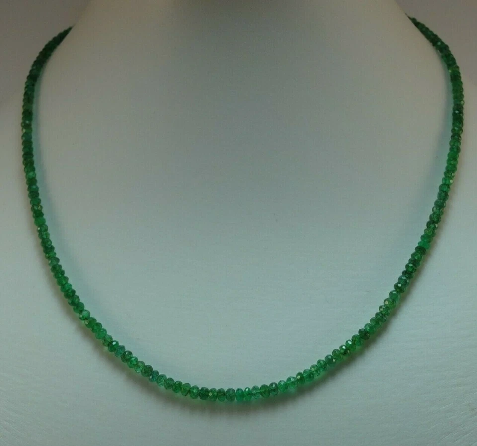 Smaragd Halskette mit facettierte Steine - Bild 1 von 1