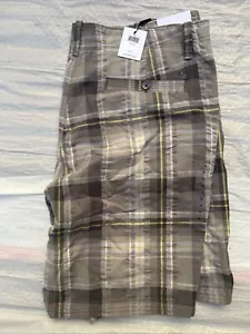 Calvin Klein Mens Shorts Sz 38 - Picture 1 of 3