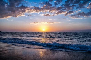 Canvas Art Serene Sunset Over Calm Sea Wall Picture Poster Print - Picture 1 of 22