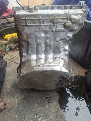 Mercedes Benz C250 SLK250 2012-2015 (W204 R172) 1,8 L M271 turbo motor cárter de aceite Foto 1 de 4