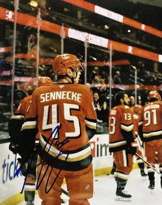 Beckett Sennecke SIGNED 8x10 Photo ! Anaheim DUCKS! 3rd Overall Pick! W/COA - Picture 1 of 2