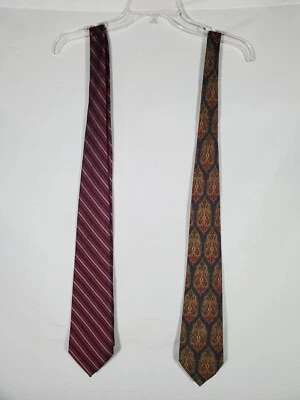 LOTE CORBATA COACH 100% SEDA ITALIANA PAISLEY FORMA GEOMÉTRICA RAYAS HECHA EN ITALIA Foto 1 de 4