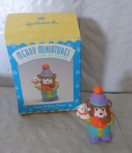 1997 Hallmark Merry Miniatures - Happy Birthday Clowns - Picture 1 of 3