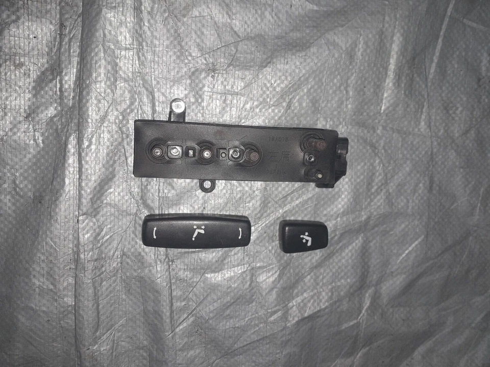 2006-2010 LEXUS SC430 BLACK  SEAT DRIVER SIDE  POWER SWITCH WITH BUTTONS - Изображение 1 из 1