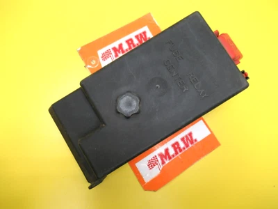 FUSE BOX LID TOP COVER SWITCH RELAY PANEL WIRE MAIN 98 99 00 01 02 OLDS INTRIGUE - Image 1 of 4