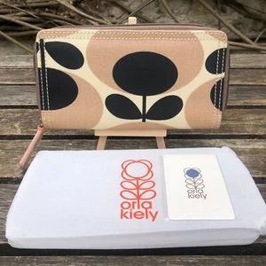 Orla Kiely GIANT OVAL FLOWER PRINT Big Zip Around Wallet NUDE - Bild 1 von 5