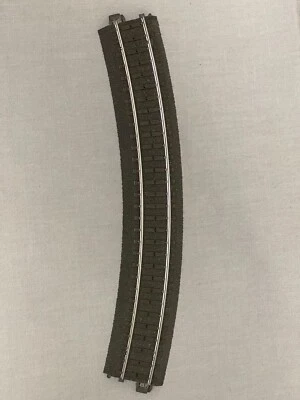 Märklin HO Scale 24230 C Track Curved R2 437.5 mm / 30° - 1 Piece - Image 1 of 4