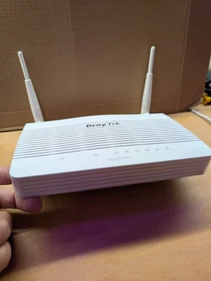 DrayTek Vigor 2762n VDSL/ADSL Wireless N Router with PSU - Image 1 of 4