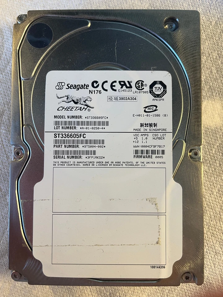 Seagate Cheetah ST33660FC  Fibre Channel Drive -  36.7 GB, Internal  - Image 1 of 1