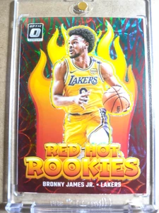 2024-25 Bronny James Jr. Donruss Optic Green Scope Red Hot Rookies RC /25 🔥🔥🔥 - Bild 1 von 3