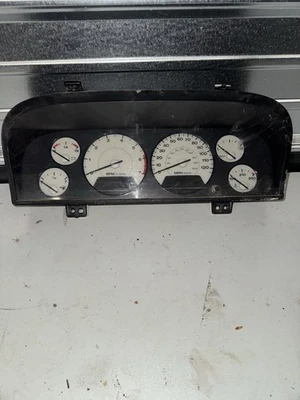 Jeep Grand Cherokee 2002 2003 2004 cuadro de instrumentos velocímetro 5604290ag Foto 1 de 2