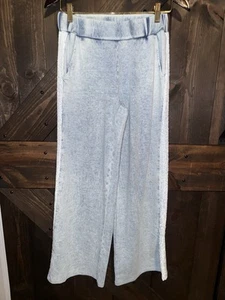 Pantalone lounge Venus donna XS blu chiaro paillettes elasticizzato morbido usato in ottime condizioni - Foto 1 di 5