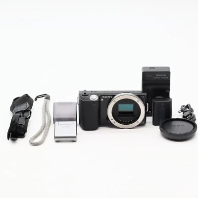 Sony Alpha NEX-5 Digital Camera Body Black With Battery Charger - good condition - Image 1 of 4