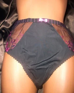 Superedles glattes Pin Up Höschen Schlüpfer MIRIALE Gr. 50-52 schwarz Slip (li4) - Bild 1 von 6