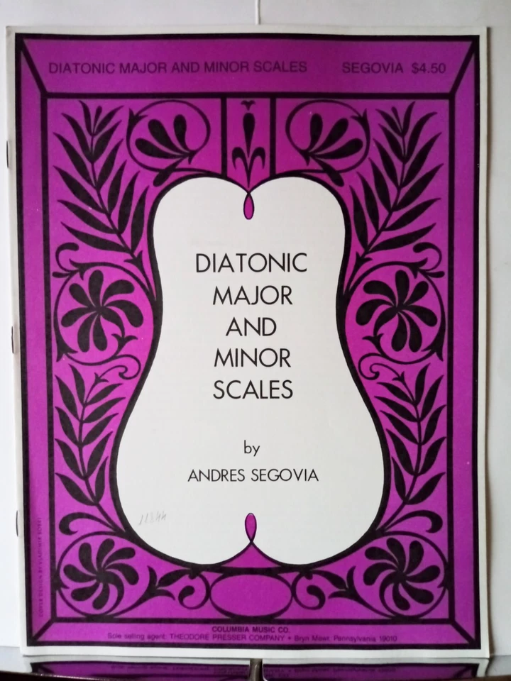 SEGOVIA Diatonic Major and Minor Scales Scale Metodo per chitarra Spartito Nuovo - Immagine 1 di 1