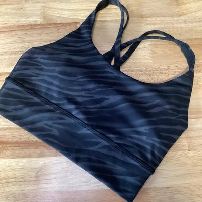 EUC Ladies Lululemon Energy Long Line Sorts Bra - Size 4- Olive Green - Image 1 of 4