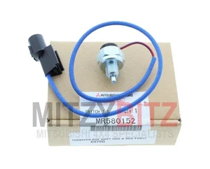 Genuine 2wd And 4wd Position Switch Sensor  for PAJERO SHOGUN V87W MK4 3.8 - Picture 1 of 5