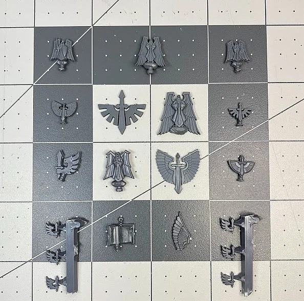 40K Dark Angel VETERAN ICONS Lot #A religious tome GW Trench Crusade bitz BD25 - Image 1 of 1