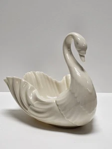 Vintage Lenox Porcelain Swan Candy Dish Centerpiece Bowl Figurine - Large - Picture 1 of 8