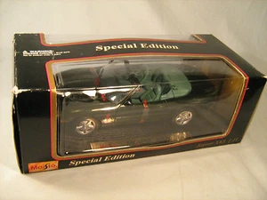 1:18 Scale MAISTO Jaguar XK8 Green SPECIAL EDITION 1990's *Great* [Y24] - Picture 1 of 11