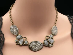 NUEVO Collar Gargantilla Collar Joyería Collar Gargantilla Lucite Cuentas Resina Gris Inspirado en la Roca N73 - Imagen 1 de 3