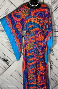 VTG Dress Mcm Kaftan psychedelic Maxie Batwing paisley Bold 70’s M/L Pake Muu - Picture 1 of 16