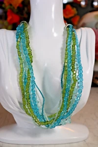 Avon 8 STRAND ICE CHIP Collar Necklace AQUA GREEN CLEAR IRIDSCENT Seed Bead - Picture 1 of 4