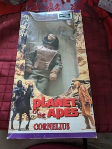 CORNELIUS 1998 PLANET of the APES Hasbro Action  figure NEW Sealed 12" - Bild 1 von 2