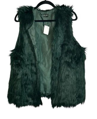 NWT Charlotte Russe Green Black Faux Fur Lined Holiday Dressy Vest, Size 2X - Image 1 of 4