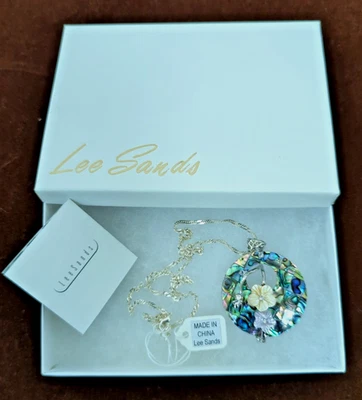 NWT Lee Sands Necklace Abalone Shell Mother of Pearl Flower Pendant - Image 1 of 4