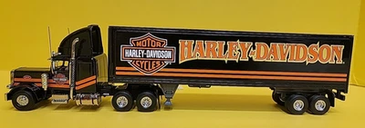 MATCHBOX COLLECTIBLES "HARLEY-DAVIDSON MOTOTCYCLE PETERBILT RIG" TRACTOR TRAILER - Image 1 of 4