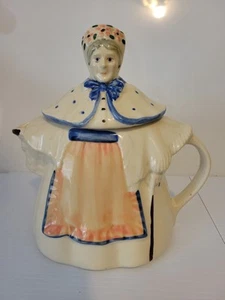Vintage Shawnee Pottery Teapot Granny Anne Figural Tea Pot 8 1/2" Peach Apron - Picture 1 of 23