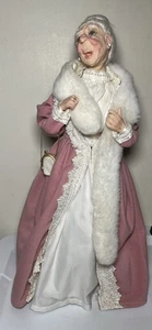 Jacqueline Kent Collection 20” Mujer En Vestido 2003 Navidad Cerámica LEER - Imagen 1 de 18