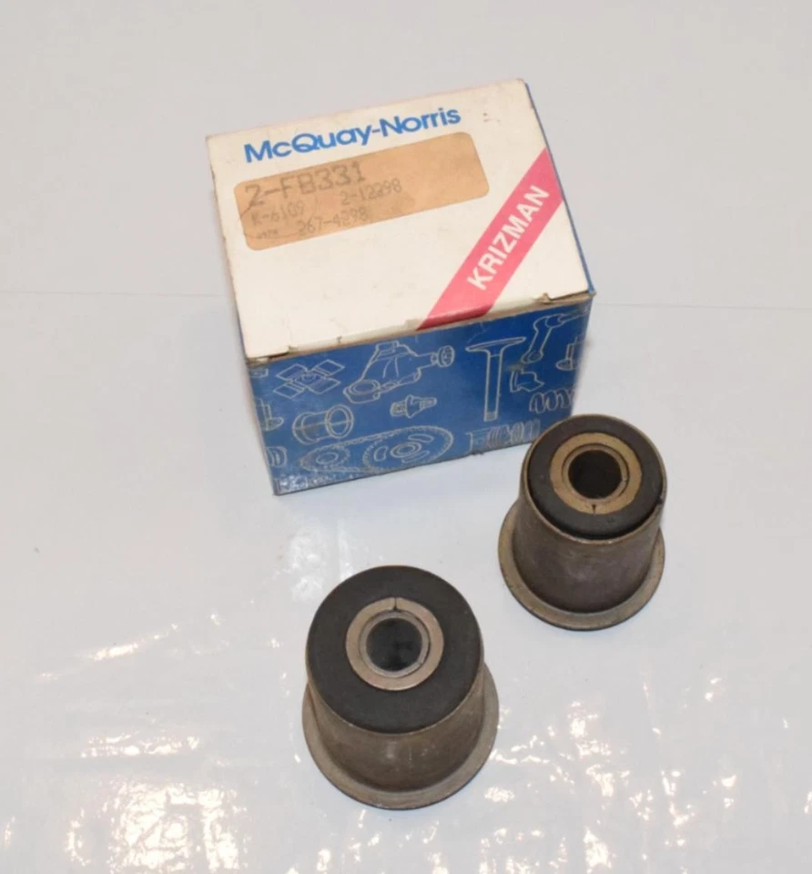 Kit de buje de brazo de control de suspensión McQuay-Norris 2-FB331-C111 NUEVO DE STOCK Foto 1 de 4