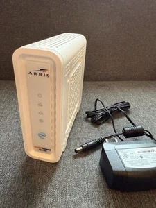 ARRIS Surfboard SB6190 DOCSIS 3.0 Cable Modem with Power Adapter - Photo 1/1