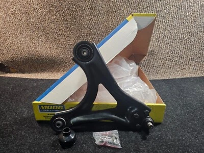 Rótula brazo de control inferior delantero izquierdo Moog RK80390 para Ford Contour 1998-2000 Foto 1 de 4