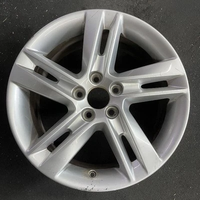 Volvo S60 V60 OEM Wheel 17” 2014-2016 Factory Original Rim 313739153 70392 - Image 1 of 4